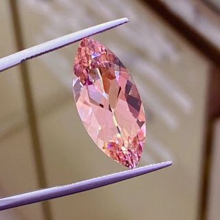 ⭐天然モルガナイト  ルース 2.3ct