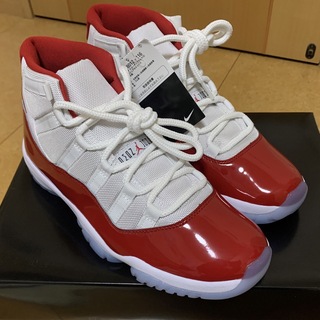 ジョーダン(Jordan Brand（NIKE）)の新品Nike Air Jordan 11 "Varsity Red"(スニーカー)