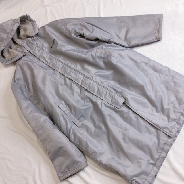 Kappa(カッパ)のケイパ  グレー　ロング　ベンチコート メンズのジャケット/アウター(ダウンジャケット)の商品写真