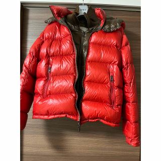 モンクレール(MONCLER)のMONCLER モンクレール　ダウン(ダウンジャケット)