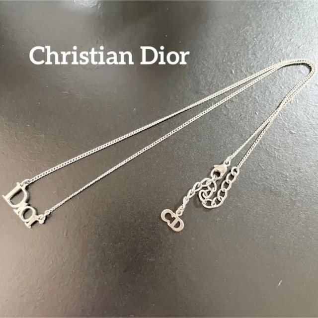 Christian Dior  ネックレス　dior ロゴ  シルバー