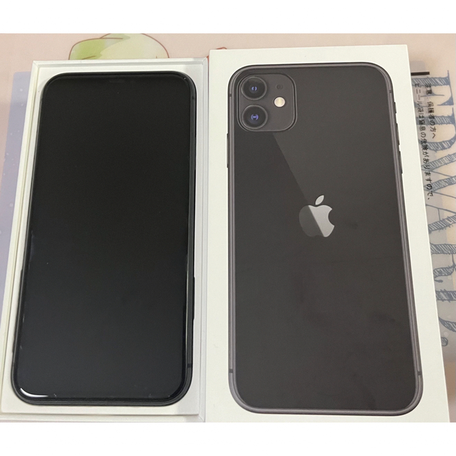 iPhone(アイフォーン)のiPhone１１　128GB  ブラック　美品　　　　　　 スマホ/家電/カメラのスマートフォン/携帯電話(スマートフォン本体)の商品写真