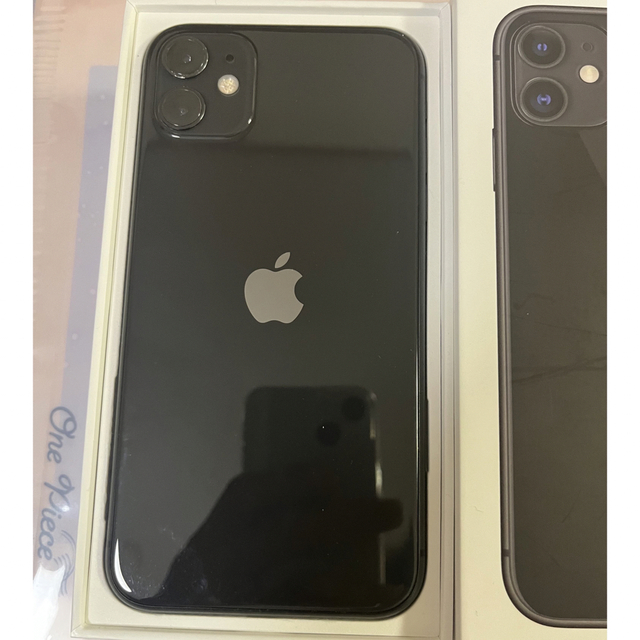 iPhone(アイフォーン)のiPhone１１　128GB  ブラック　美品　　　　　　 スマホ/家電/カメラのスマートフォン/携帯電話(スマートフォン本体)の商品写真