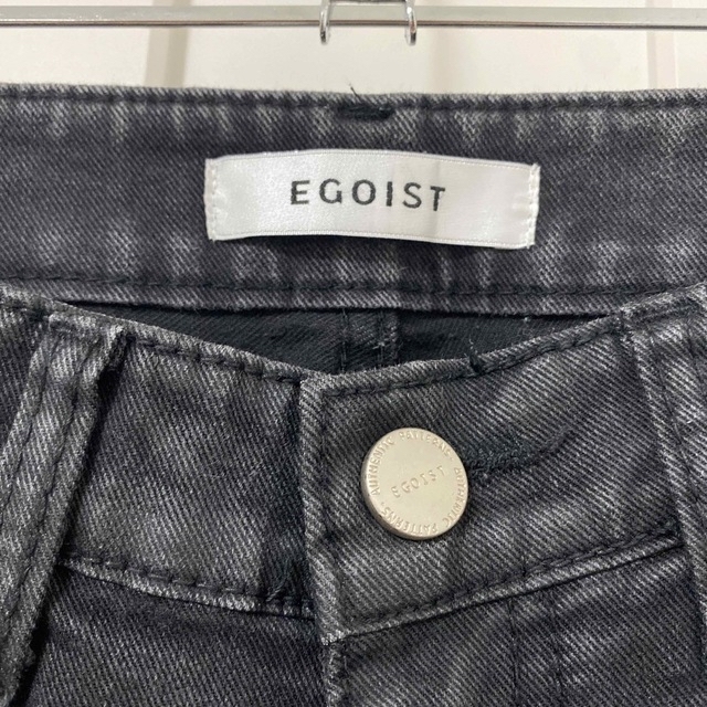 EGOIST(エゴイスト)のエゴイスト  黒　スキニー　デニム レディースのパンツ(デニム/ジーンズ)の商品写真