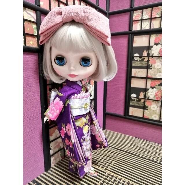 【夢人屋呉服店】ブライス　着物　振袖　お正月　リボンカチューシャお着物セット　紫