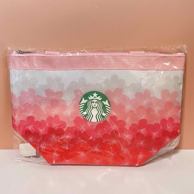 Starbucks Coffee(スターバックスコーヒー)のスターバックスSAKURA2022保冷トートバッグ レディースのバッグ(トートバッグ)の商品写真