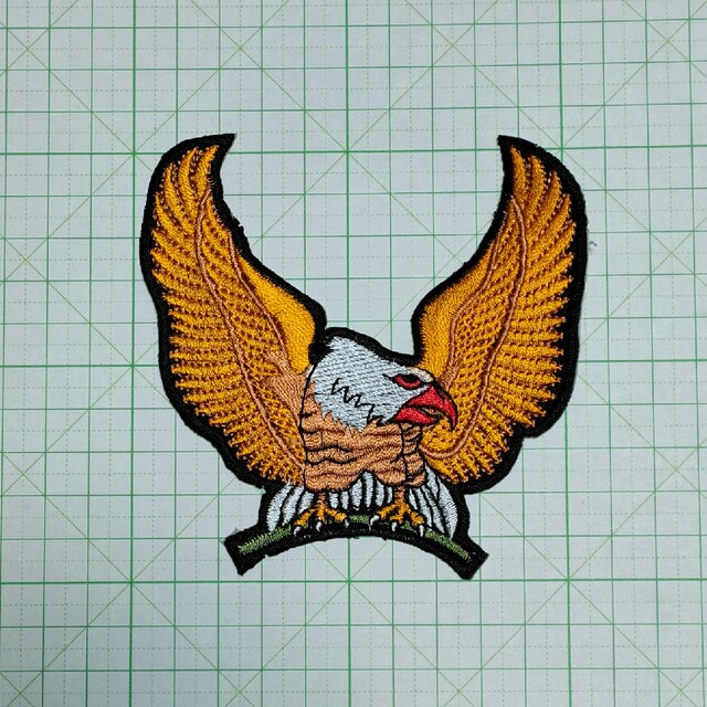 ★ イーグル ワッペン 鷲 ホークス 鷹 黄色 鳥 eagle ★ エンタメ/ホビーのコレクション(ノベルティグッズ)の商品写真
