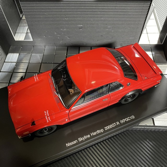 激レア未展示新品オートアート1/18スカイライン2000GT-R(KPGC10) | www