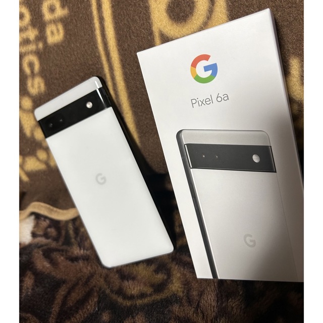 Google Pixel(グーグルピクセル)のGoogle Pixel 6a chalk 128GB SIMフリー スマホ/家電/カメラのスマートフォン/携帯電話(スマートフォン本体)の商品写真
