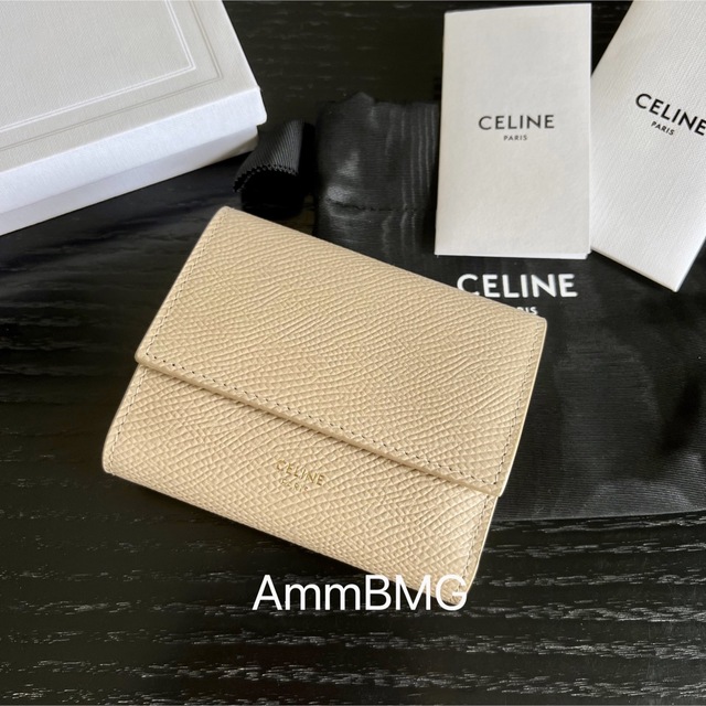 新品セリーヌ CELINE限定色 三つ折り財布 コンパクトベージュ 円高還元