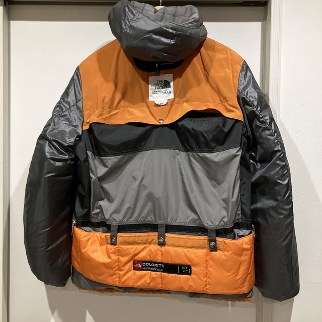 CDG JUNYA MAN x North Faceのダブルネーム　ダウンベスト