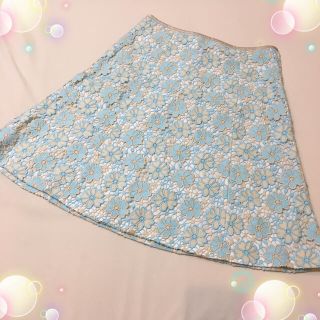 トッカ(TOCCA)の美品♡TOCCA♡花柄総刺繍スカート 水色♡ルネ フォクシー チェスティ(ひざ丈スカート)