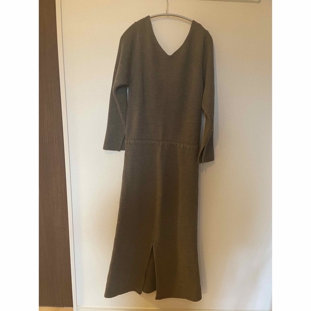 WRYHT CURVED-NECK KNIT DRESS