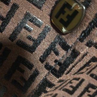 フェンディ(FENDI)のフェンディ　中綿　ジャケット　ブルゾン　42(その他)