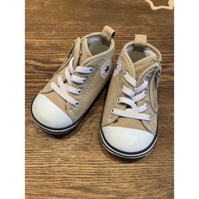 ALL STAR（CONVERSE）(オールスター)のコンバース　オールスター　12.5 ベージュ キッズ/ベビー/マタニティのベビー靴/シューズ(~14cm)(スニーカー)の商品写真