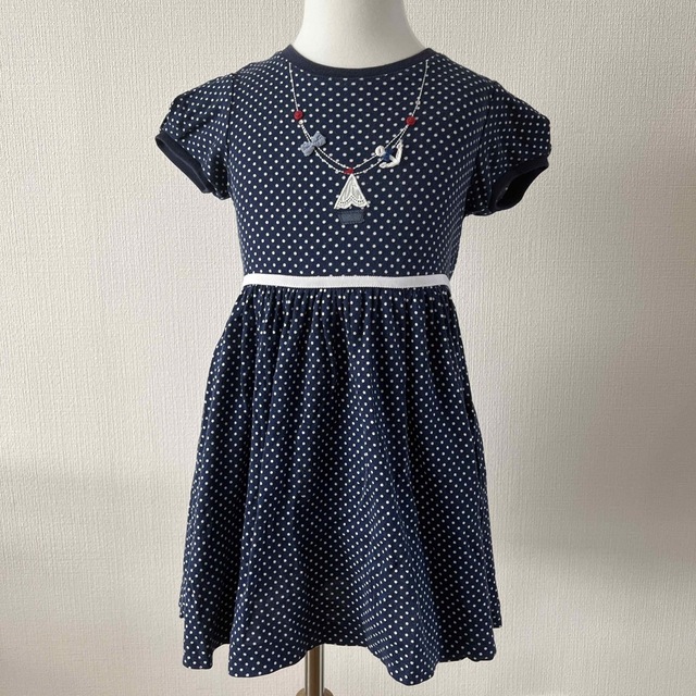 familiar(ファミリア)のfamiliar ワンピース キッズ/ベビー/マタニティのキッズ服女の子用(90cm~)(ワンピース)の商品写真