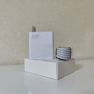 Xiaomi 120W充電器 (ACアダプター+ケーブル)(バッテリー/充電器)