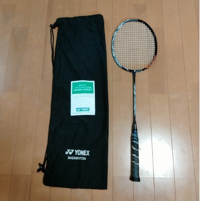 【YONEX】バドミントンラケット　ASTROX100ZZ