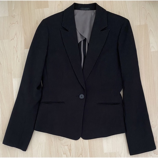 スーツ　9号　ブラック　上着のみ レディースのフォーマル/ドレス(スーツ)の商品写真