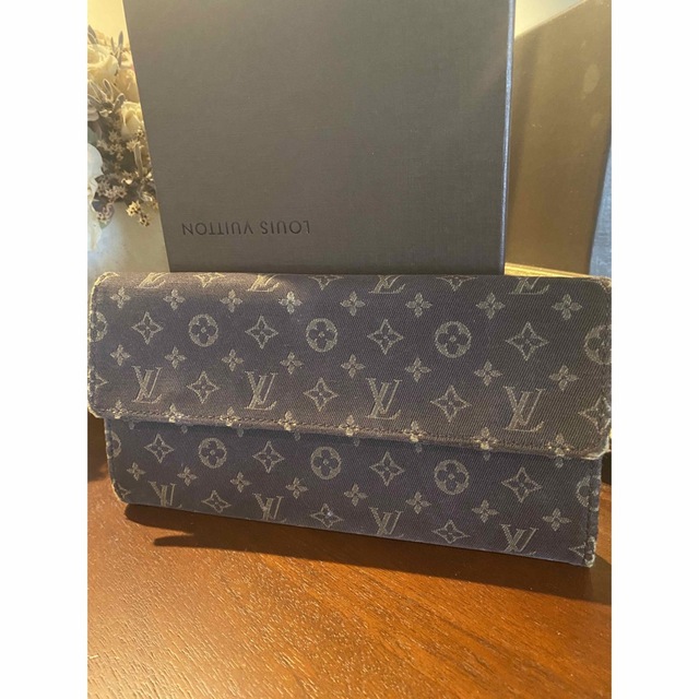 LOUIS VUITTON(ルイヴィトン)のルイヴィトン長財布 レディースのファッション小物(財布)の商品写真