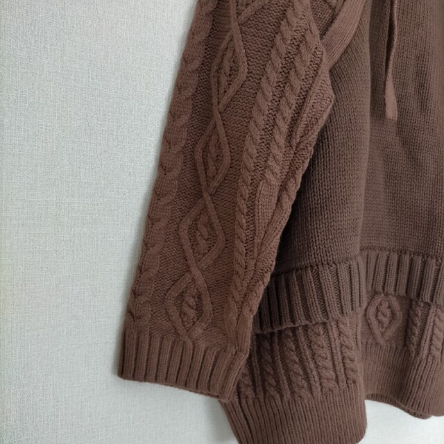 moussy(マウジー)のmoussy CABLE LAYERED KNIT レディースのトップス(ニット/セーター)の商品写真