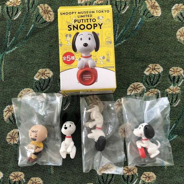 SNOOPY(スヌーピー)のスヌーピーミュージアム　限定　PUTITTO SNOOPY 4種セット エンタメ/ホビーのフィギュア(その他)の商品写真