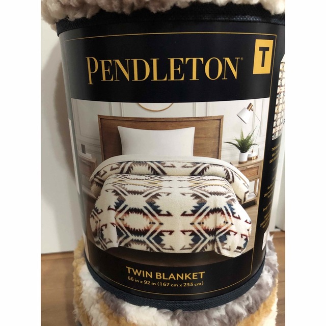 PENDLETON(ペンドルトン)のPENDLETON ペンドルトン　ブランケット毛布　ツインサイズ　コストコ インテリア/住まい/日用品の寝具(毛布)の商品写真
