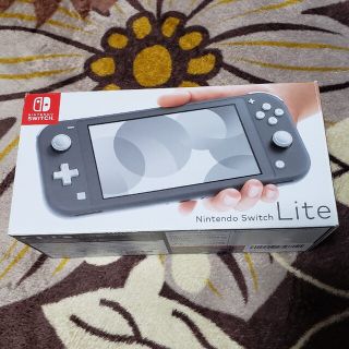 ニンテンドースイッチ(Nintendo Switch)のNintendo Switch Lite ニンテンドースイッチ ライト　任天堂(家庭用ゲーム機本体)