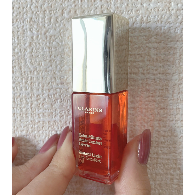 CLARINS(クラランス)のクラランス コンフォート リップオイル♡ コスメ/美容のベースメイク/化粧品(リップグロス)の商品写真