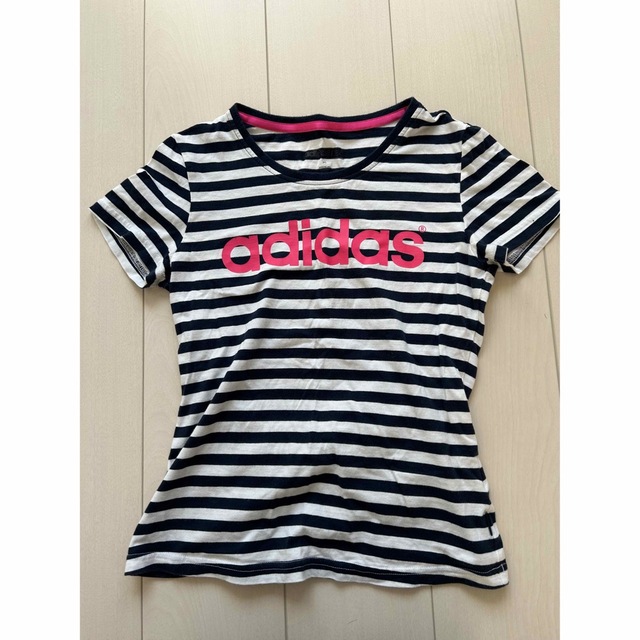 adidas(アディダス)のadidas Ｔシャツ キッズ/ベビー/マタニティのキッズ服女の子用(90cm~)(Tシャツ/カットソー)の商品写真