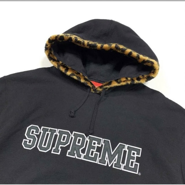 ジョングク着 SUPREME Leopard Trim スウェットパーカー XL メンズのトップス(パーカー)の商品写真