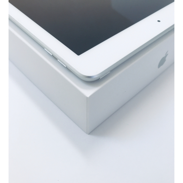 Apple iPad 第7世代 Wi-Fi 32GB【美品】 5