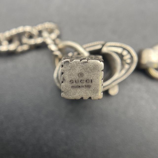 Gucci(グッチ)の【美品】グッチ　Gキューブ　クロス　クリスタル　ストーン　ネックレス　SV925 レディースのアクセサリー(ネックレス)の商品写真