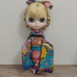 ブライス　リカちゃんサイズ　着物　振袖(その他)