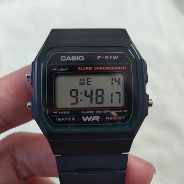 CASIO(カシオ)のCASIO 腕時計 F−91W− 3 デジタル チプカシ レディースのファッション小物(腕時計)の商品写真