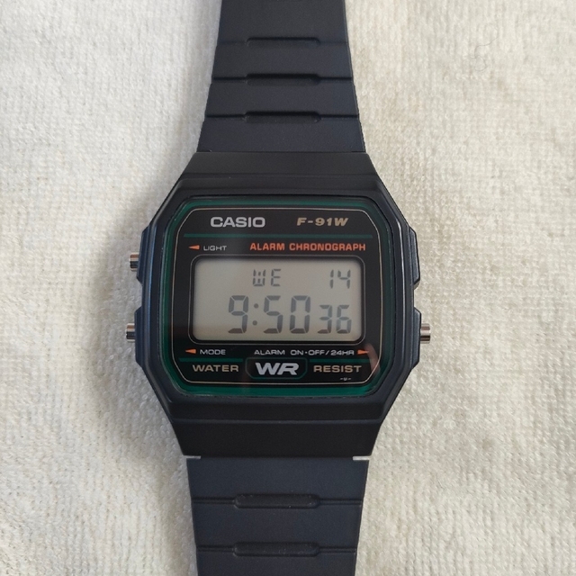 CASIO(カシオ)のCASIO 腕時計 F−91W− 3 デジタル チプカシ レディースのファッション小物(腕時計)の商品写真