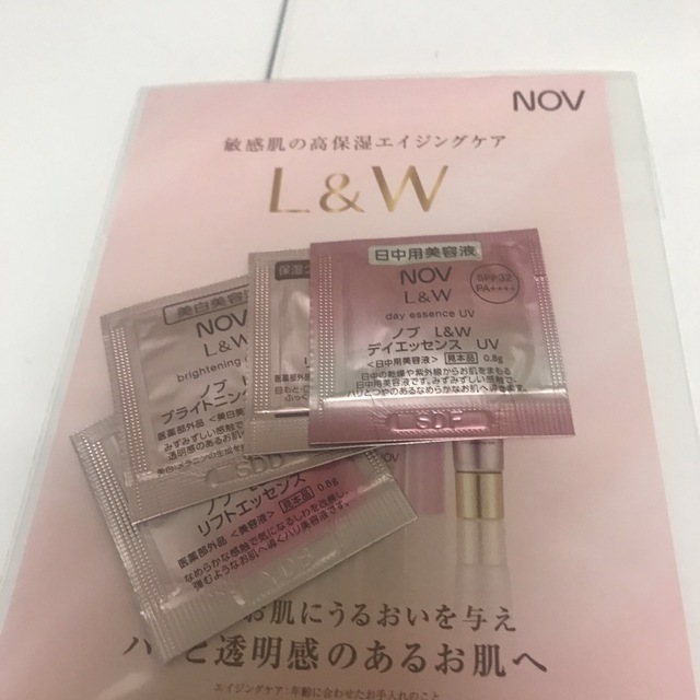 NOV(ノブ)のノブ　L &W サンプルセット コスメ/美容のスキンケア/基礎化粧品(美容液)の商品写真
