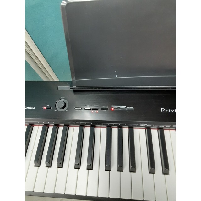 CASIO(カシオ)の送料込み　カシオ電子ピアノ　88鍵盤　Privia　PX-150　スタンド付き 楽器の鍵盤楽器(電子ピアノ)の商品写真