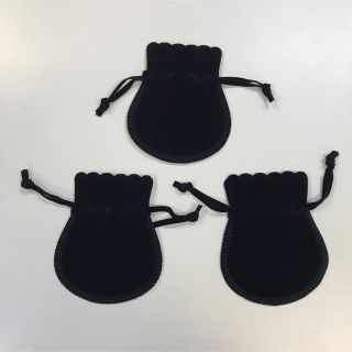 [新品・未使用]アクセサリー巾着　3枚セット(ポーチ)