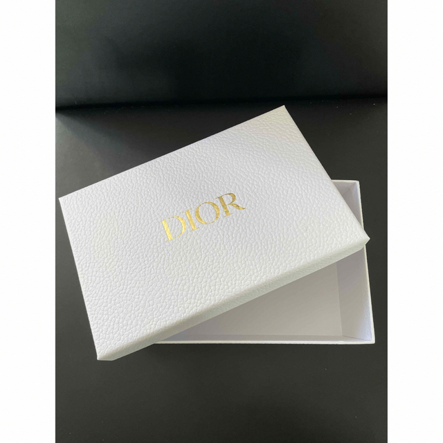 Dior(ディオール)のDior♡ギフトボックス インテリア/住まい/日用品のオフィス用品(ラッピング/包装)の商品写真