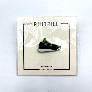 シュプリーム(Supreme)の★新品未開封★Pintrill ピントリル Qasa Sneaker ピンバッジ(その他)