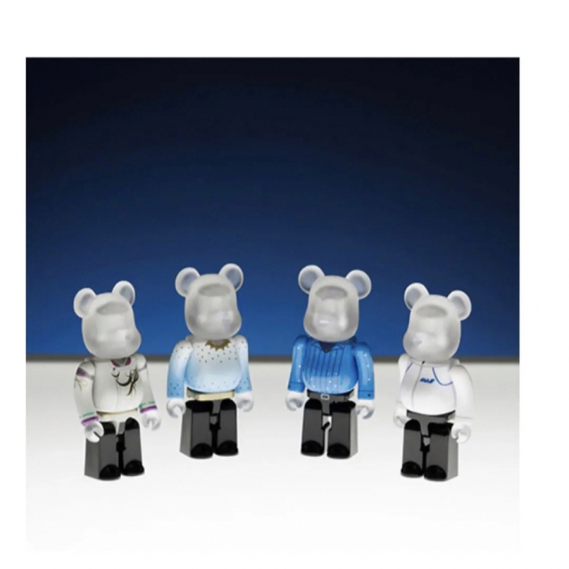 BE@RBRICK(ベアブリック)のANA 羽生結弦YUZU×BE RBRICK for ANA 衣装ベアブリック エンタメ/ホビーのタレントグッズ(スポーツ選手)の商品写真