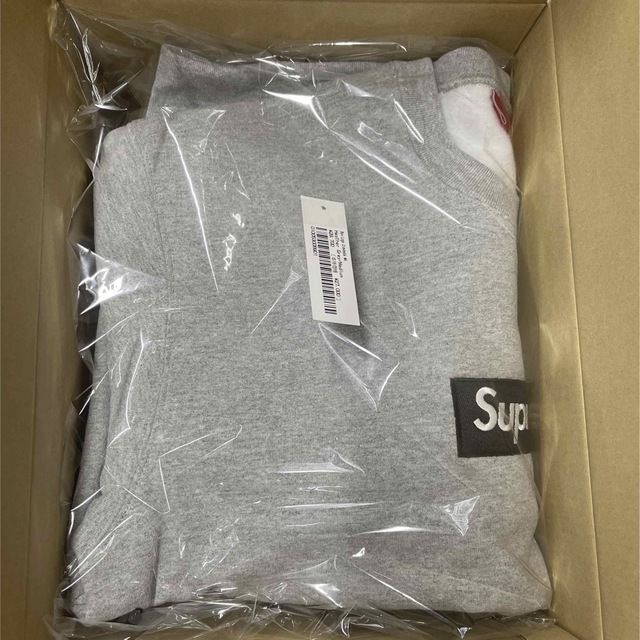 M supreme Box Logo Crewneck Heather Grey