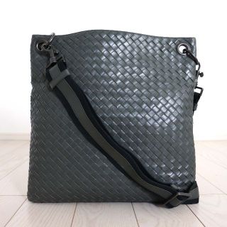 ボッテガヴェネタ(Bottega Veneta)の専用出品です。⭐︎ボッテガヴェネタ イントレチャート レザー(ショルダーバッグ)