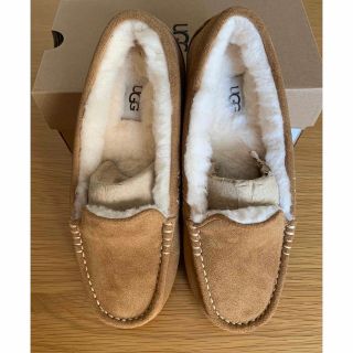 アグ(UGG)の【新品未使用】ugg  ANSLEY チェスナット　24cm(スリッポン/モカシン)