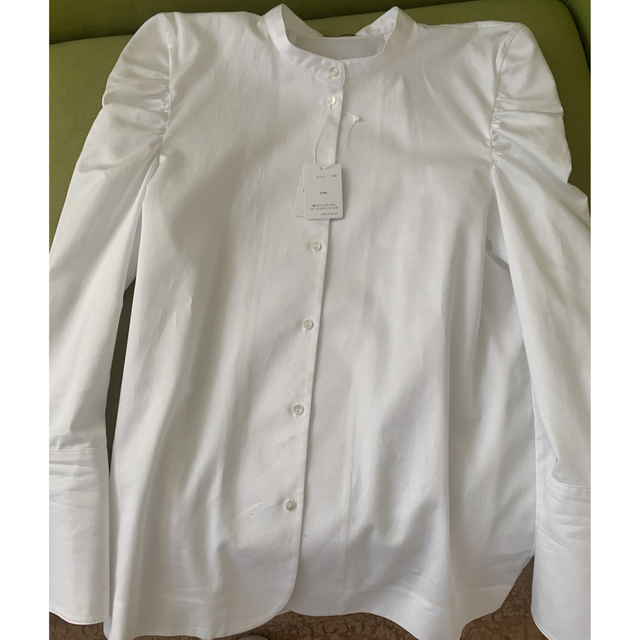 LUDLOW - 新品タグ付き LUDLOW ブラウス BRUZZIの通販 by NERA's LUDLOW - 新品タグ付き LUDLOW ブラウス BRUZZIの通販 by NERA's