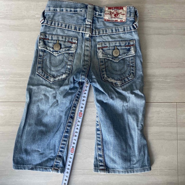 True Religion(トゥルーレリジョン)のブーツカット　子供　デニム　90-95 キッズ/ベビー/マタニティのキッズ服男の子用(90cm~)(パンツ/スパッツ)の商品写真