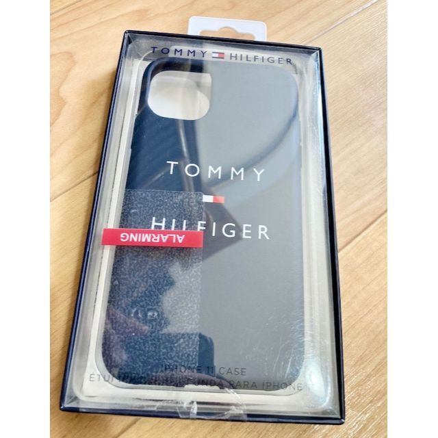 TOMMY HILFIGER(トミーヒルフィガー)の新品 TOMMY HILFIGER iphoneケース iphone 11 紺 スマホ/家電/カメラのスマホアクセサリー(iPhoneケース)の商品写真