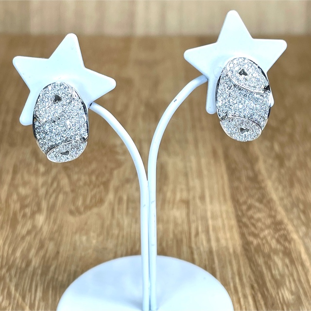 豪華・美しい！k18WG パヴェ ダイヤ ピアス 5.96g M1109
