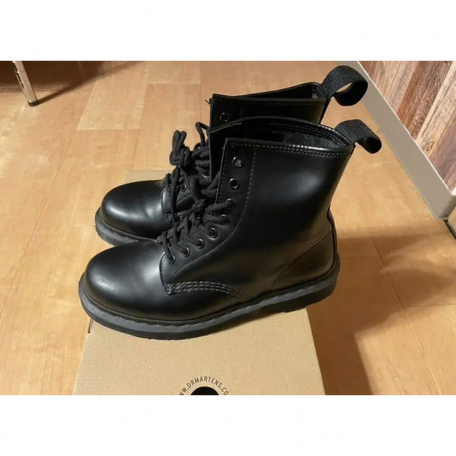 ブーツ 【美品】Dr.martensドクターマーチン 8ホール ブーツ 26cm